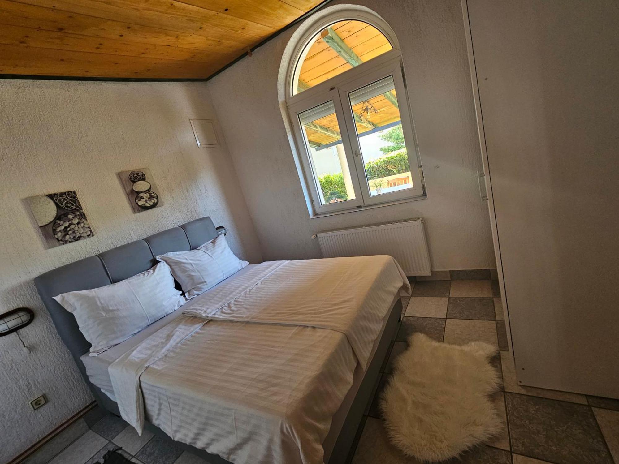 Apartmani Sanja Klenovica Bagian luar foto
