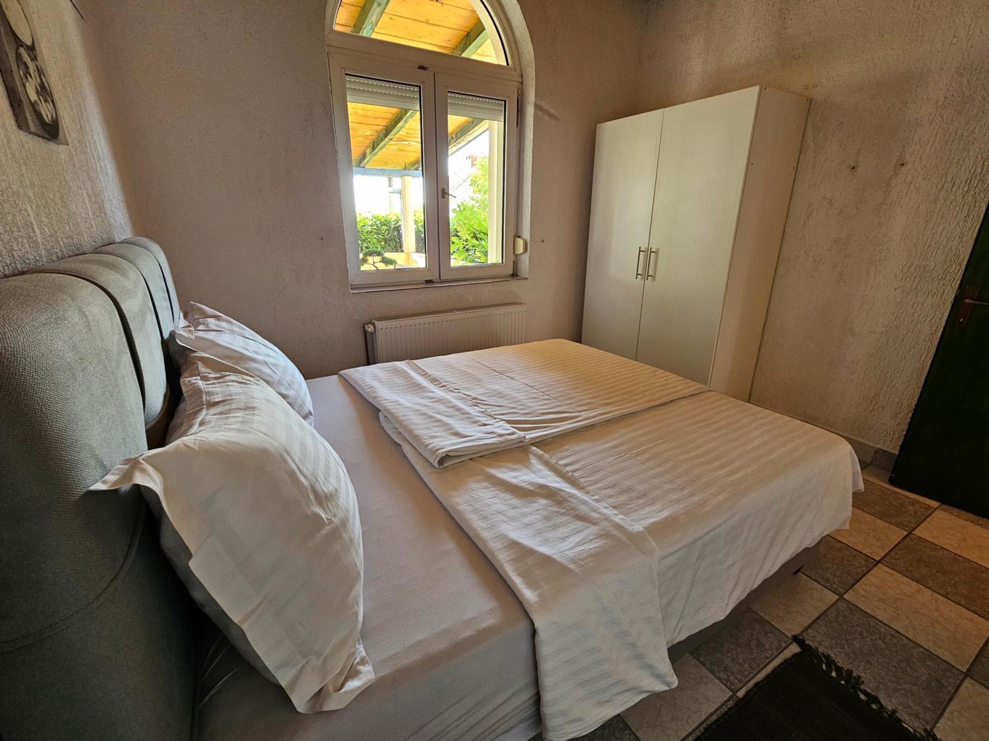 Apartmani Sanja Klenovica Bagian luar foto